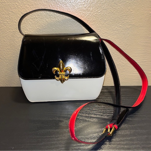Vintage Moschino black white red leather crossbody/clutch